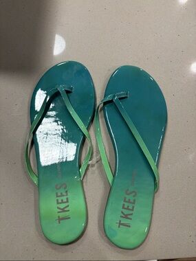 TKEES Teal to Green Ombre Gloss Flip Flop Sandals